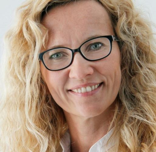 Prof. Dr. Bettina Jungwirth Prof. Dr. Bettina Jungwirth
